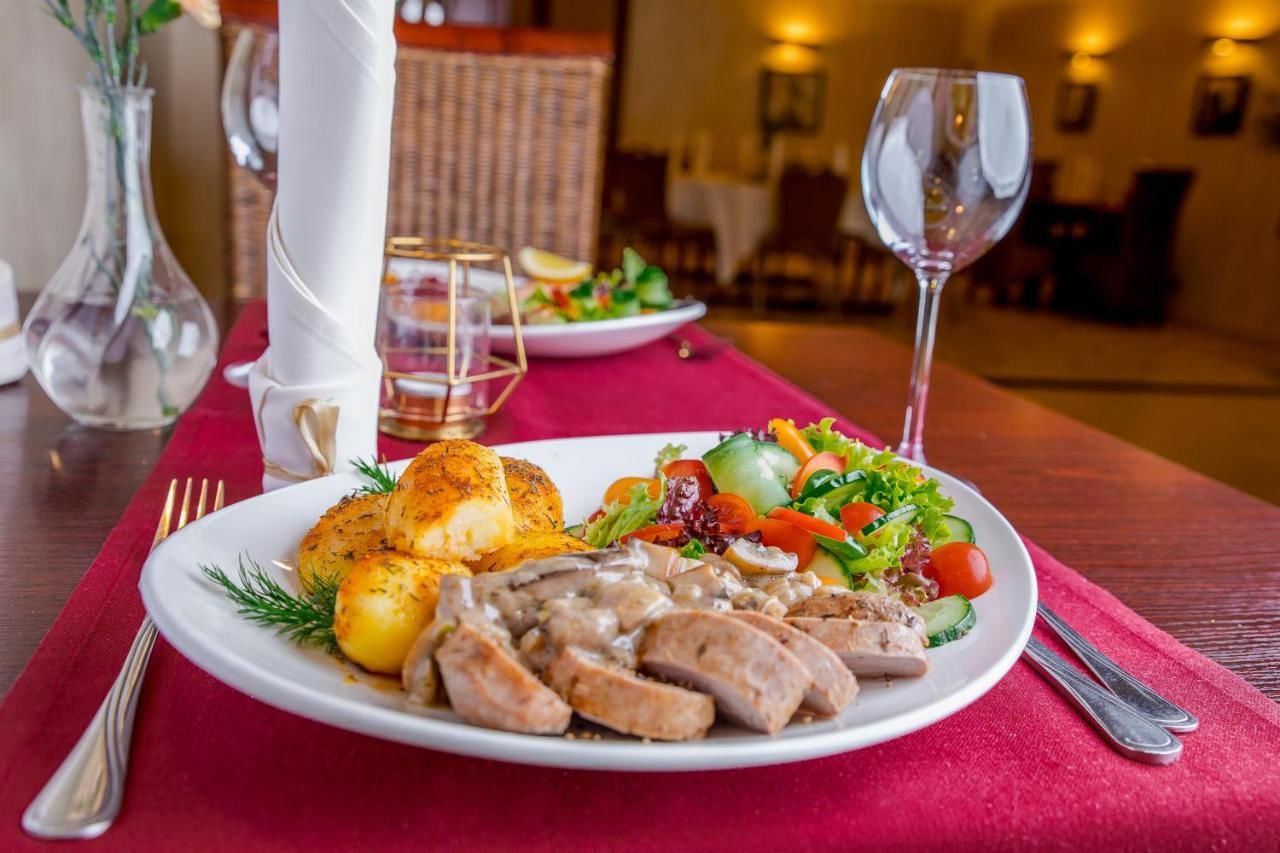 Отель Hotel Diament Vacanza Katowice - Siemianowice Семяновице-Слёнске-36